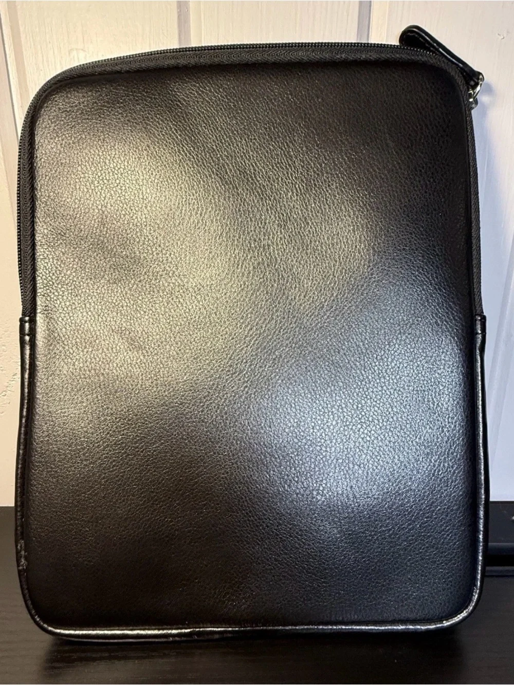 Wilsons Leather Black Pebble-Grain Tablet Sleeve